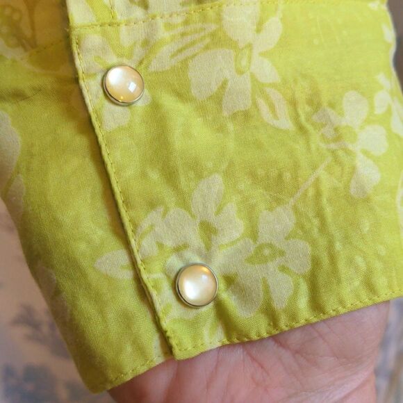 2 for $20 Gap Green Floral Sheer Western Shirt w/Pearl Buttons Sz L - Picture 4 of 13